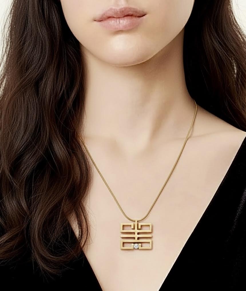 Gold Feliĉo Pendant (chain not included)