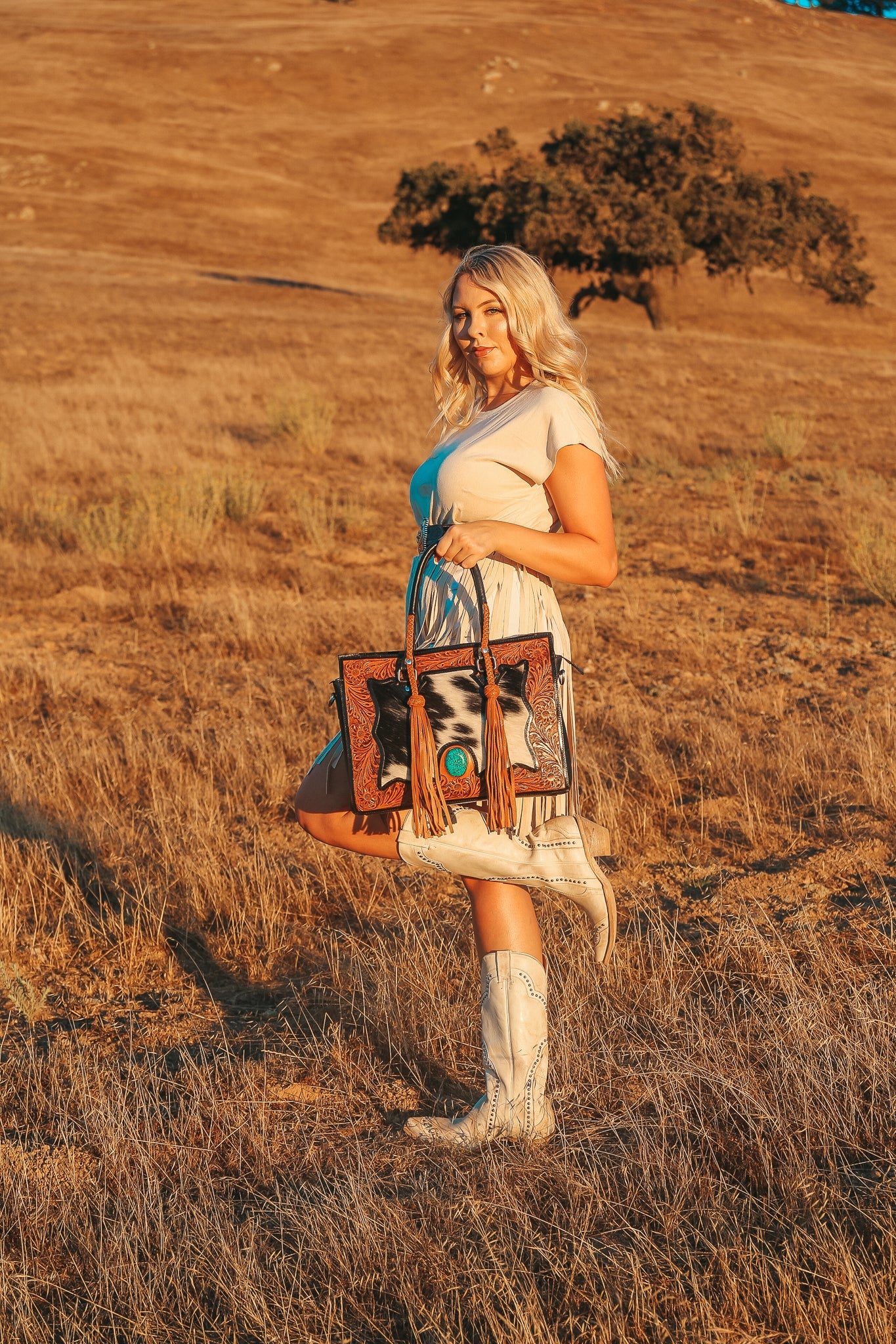 The Nashville Gunner Shoulder Bag