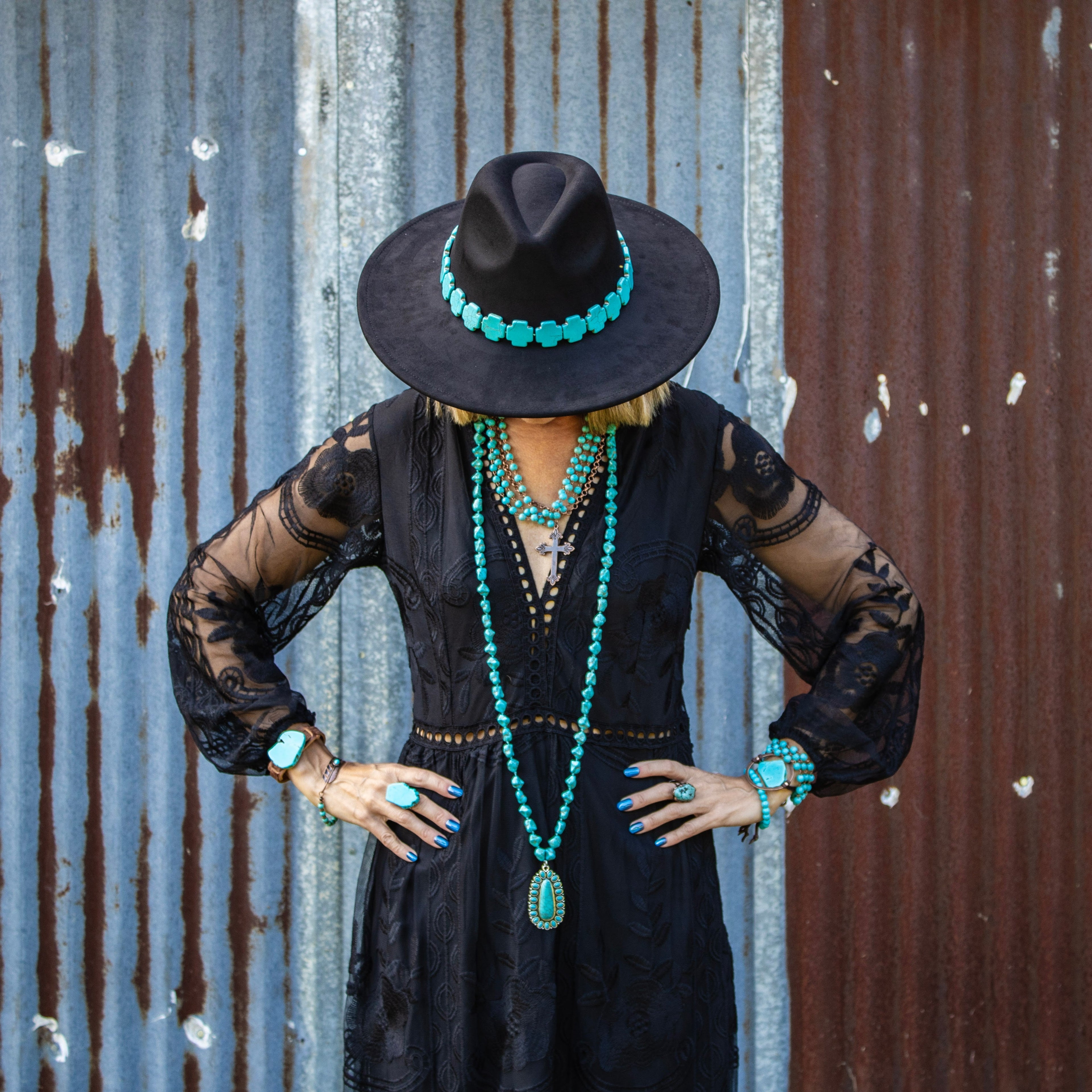 Western Turquoise Beaded Necklace