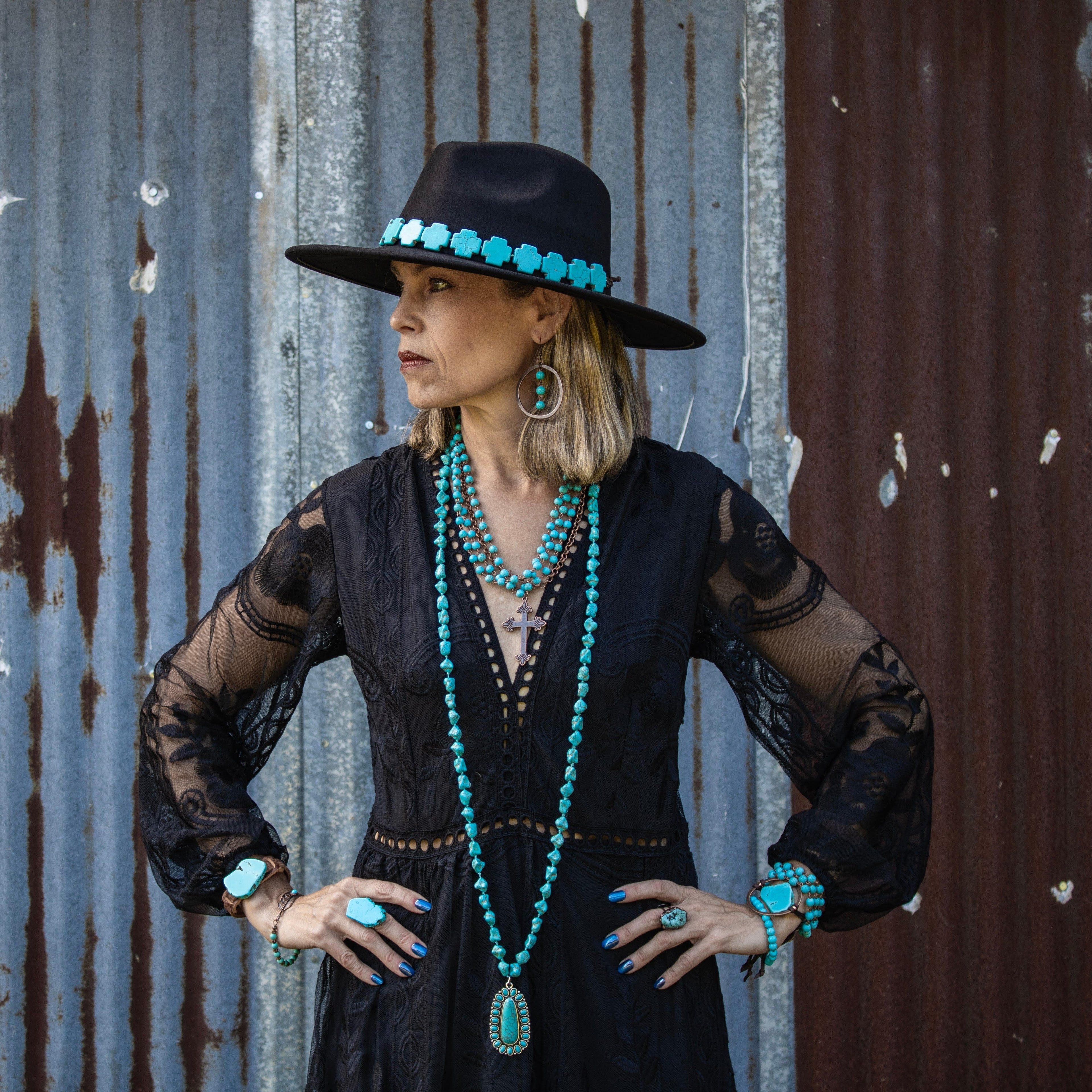 Western Turquoise Beaded Necklace