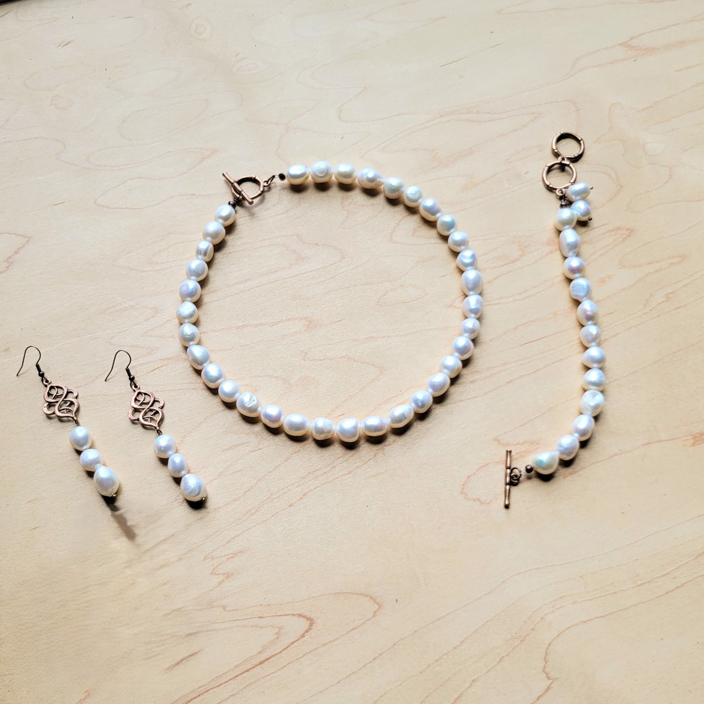 Genuine Freshwater Potatoe Pearl Bracelet