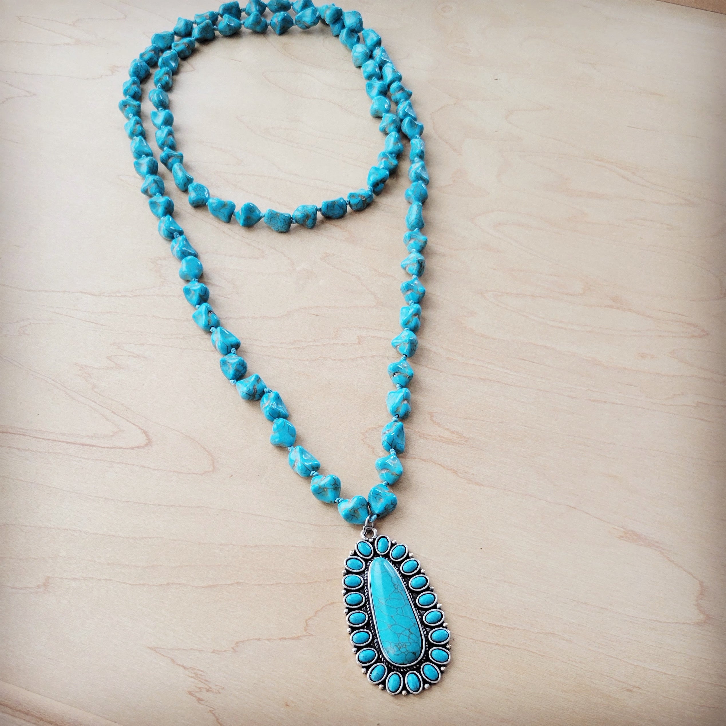 Western Turquoise Beaded Necklace