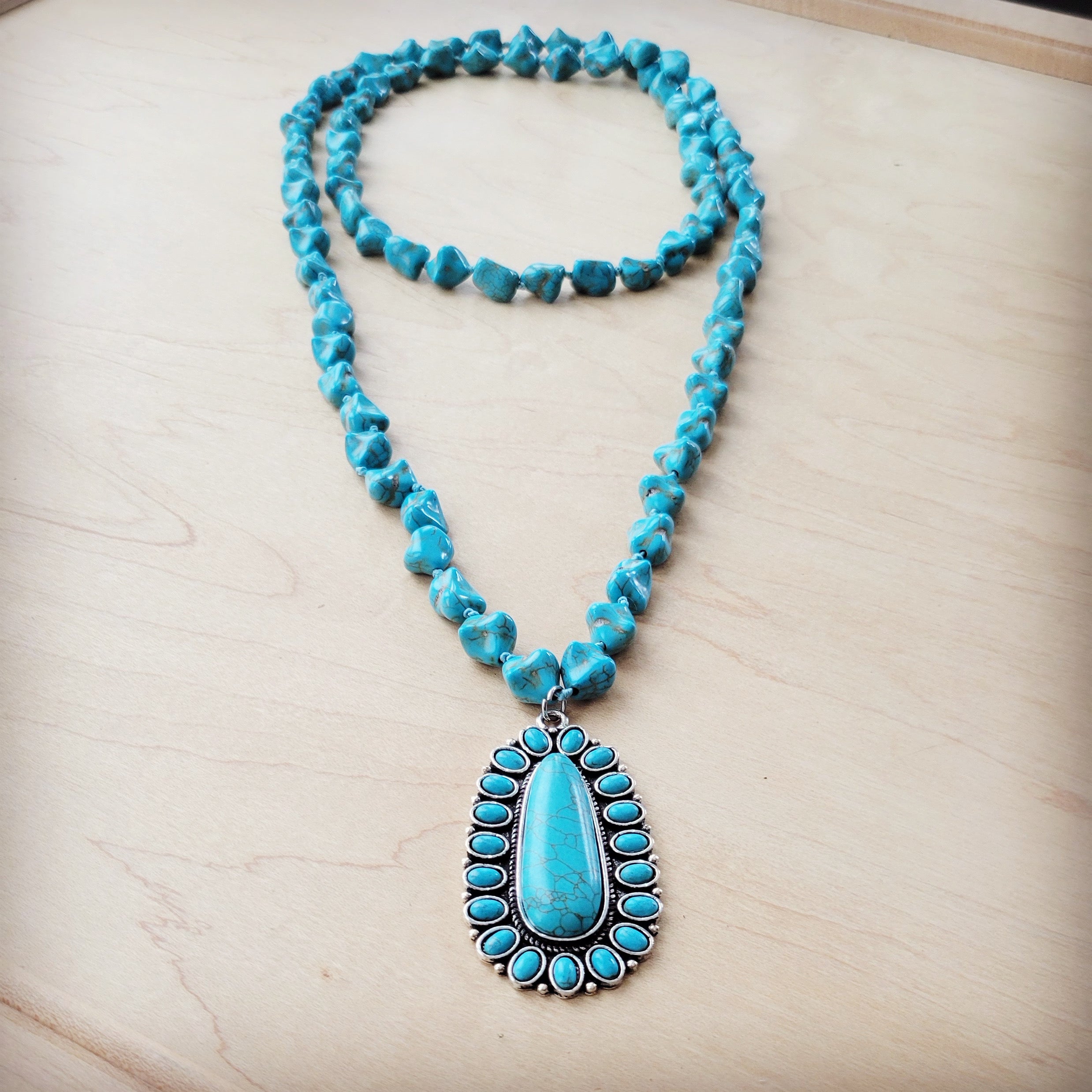 Western Turquoise Beaded Necklace