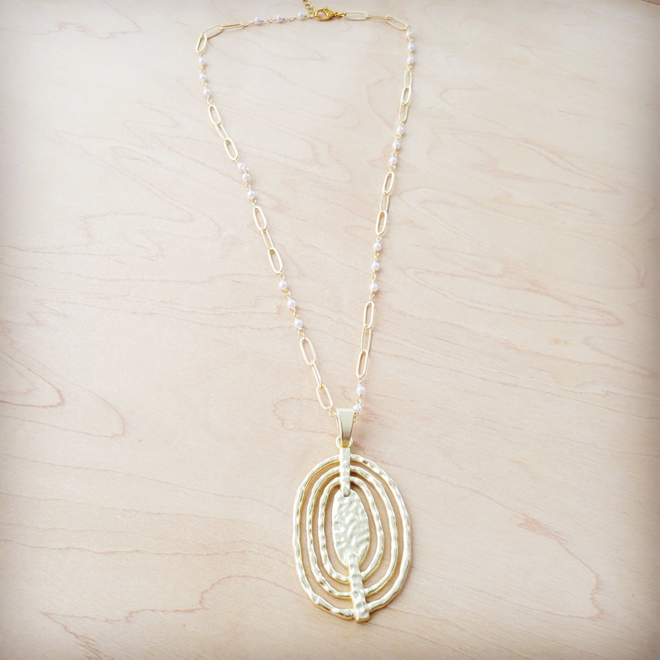 Gold Multi-Oval Pendant on Pearl and Gold Chain Necklace