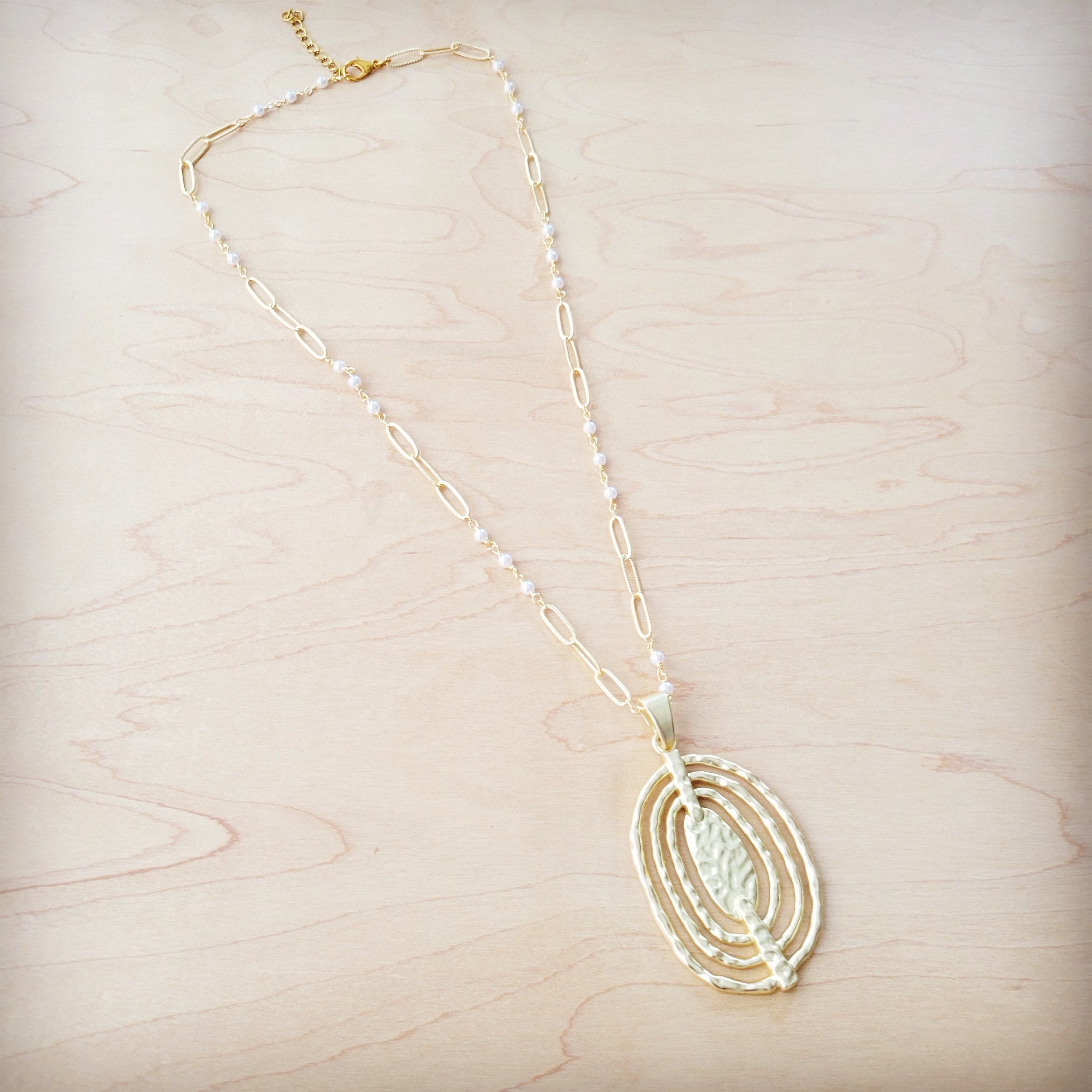 Gold Multi-Oval Pendant on Pearl and Gold Chain Necklace