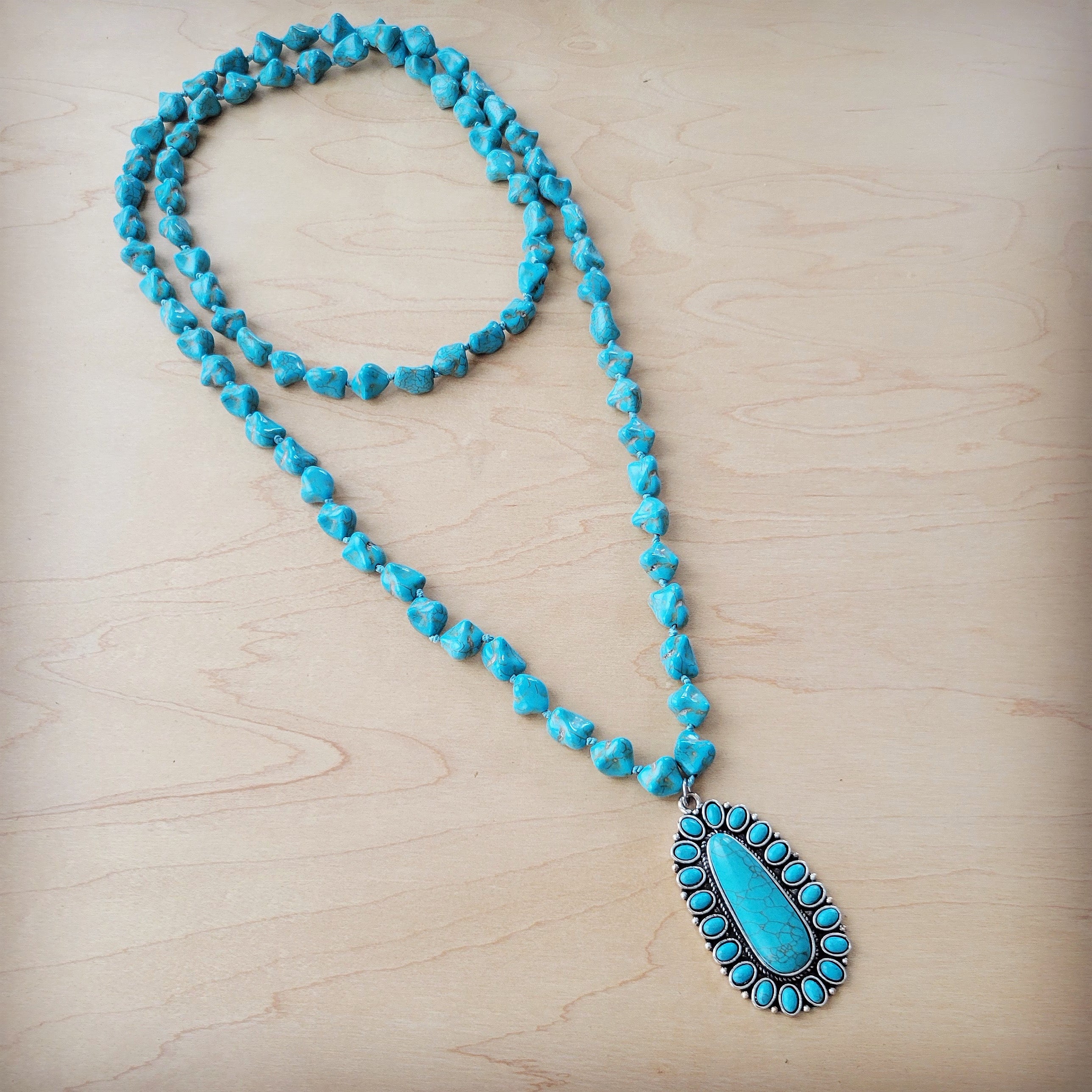 Western Turquoise Beaded Necklace