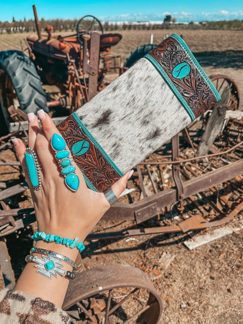 Turquoise Vibes Wallet a Haute Southern Hyde