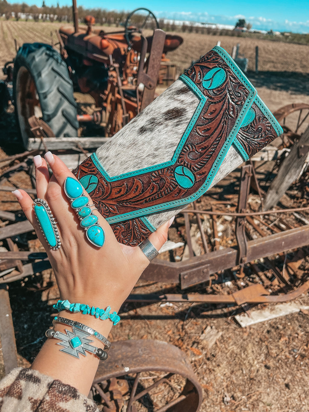 Turquoise Vibes Wallet a Haute Southern Hyde