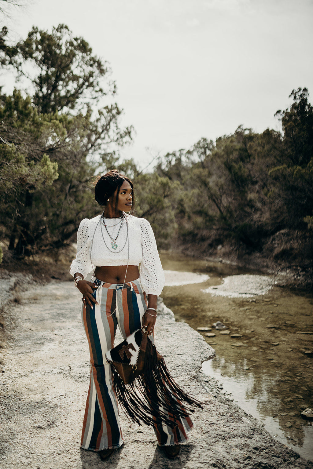 Thunderbird ‘ n Free Cowhide Bag